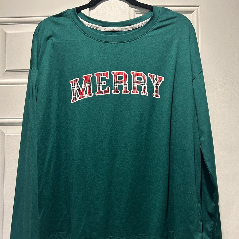 Green 'Merry' Long Sleeve Shirt